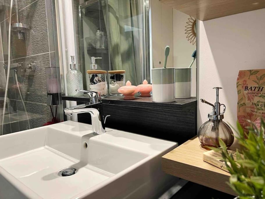 Apartamento L'Imperti'Nantes Exterior foto