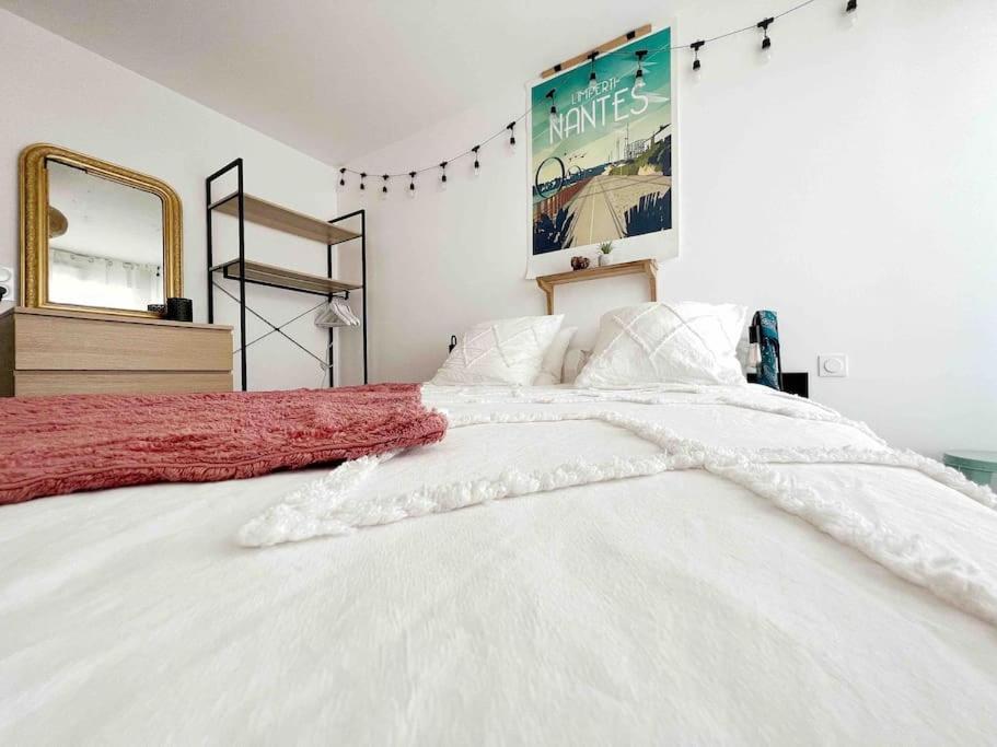 Apartamento L'Imperti'Nantes Exterior foto